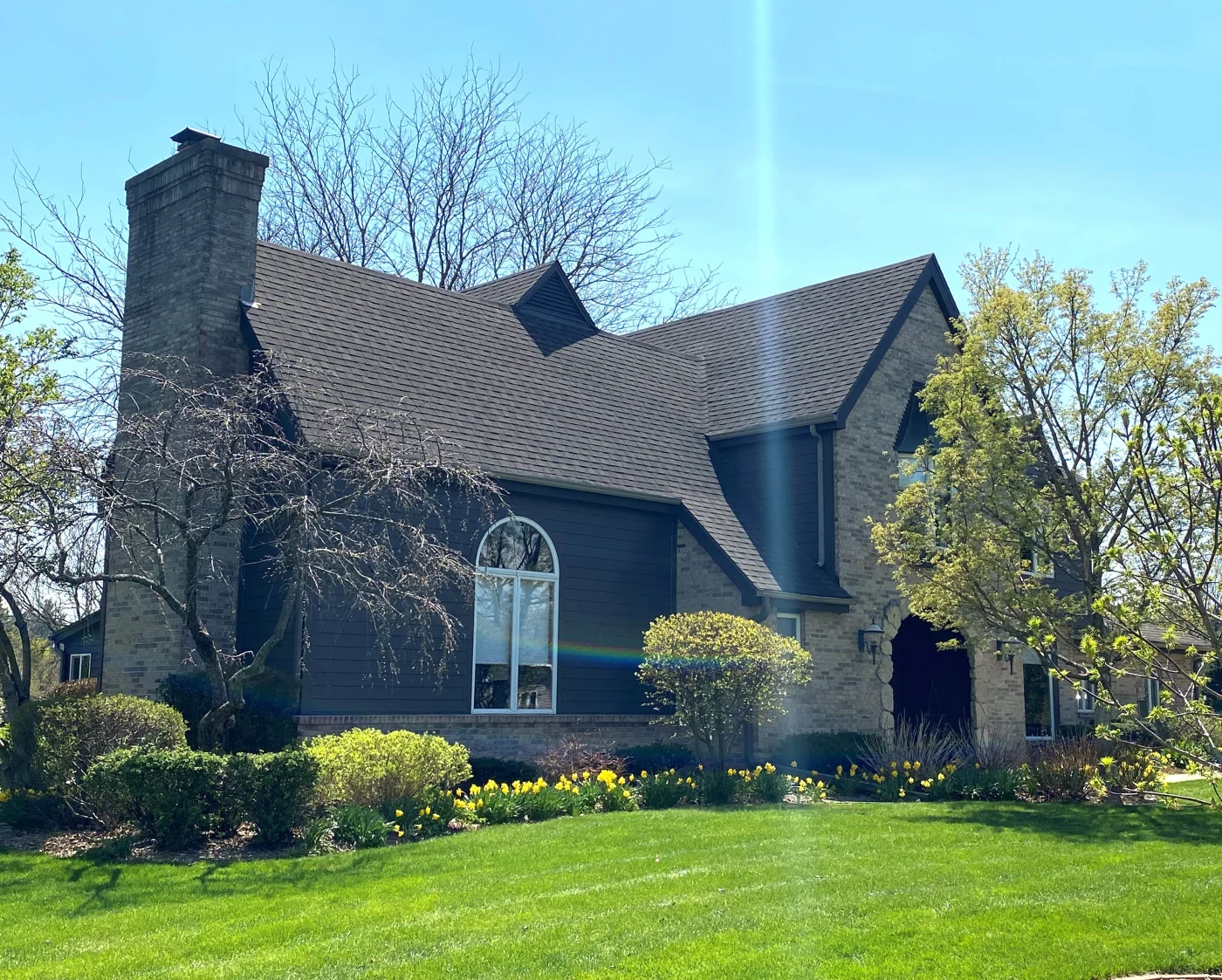Apex Exteriors Chicagoland Residential Window Types Gallery Image 2
