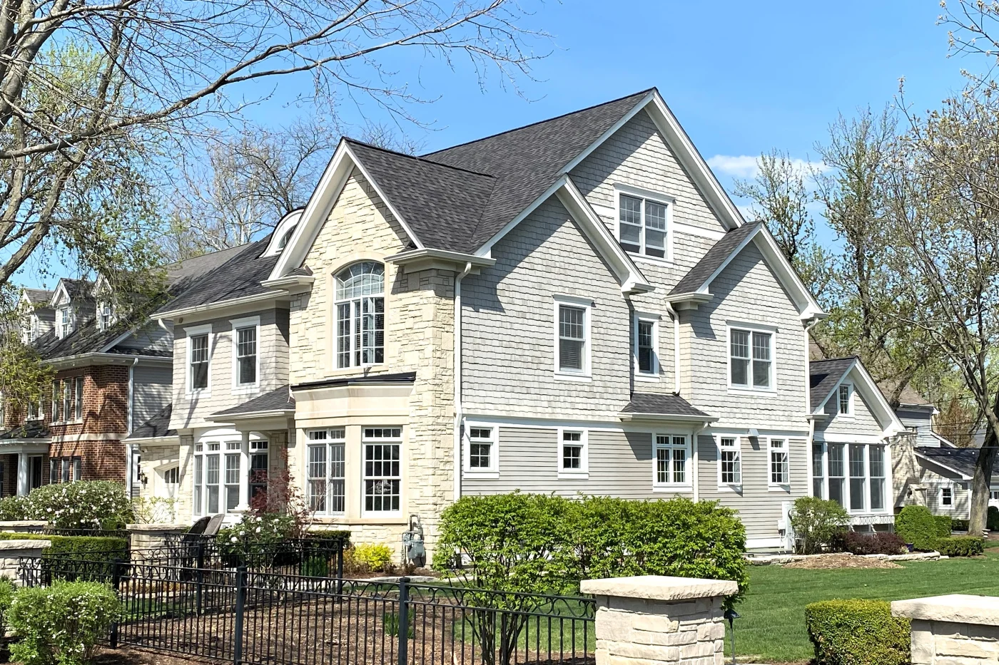 Apex Exteriors Chicagoland Residential Window Types Gallery Image 3