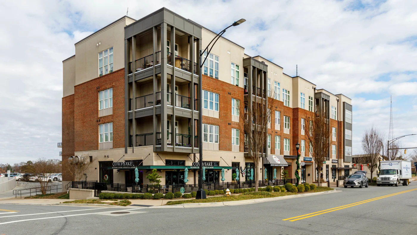 Apex Exteriors Commercial Siding Installation Chicagoland Gallery Image 5