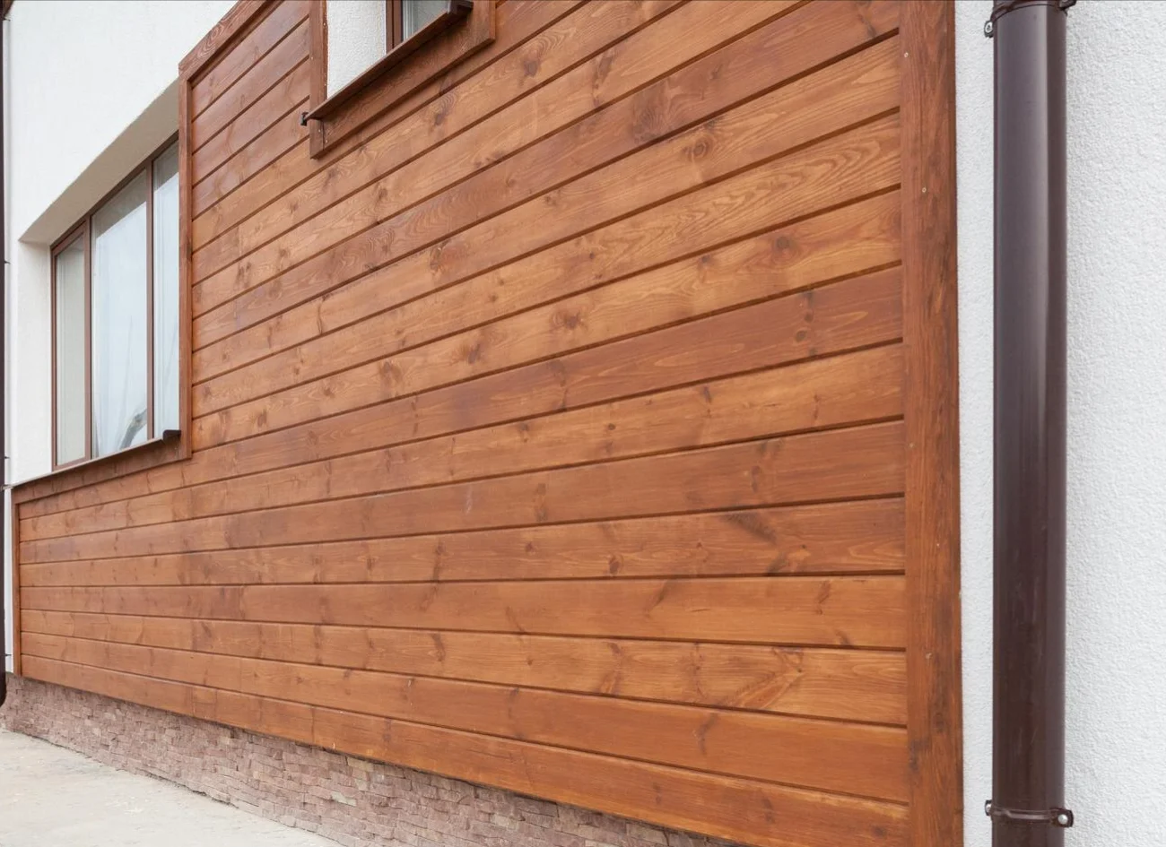 Side Image of a home with cedar siding