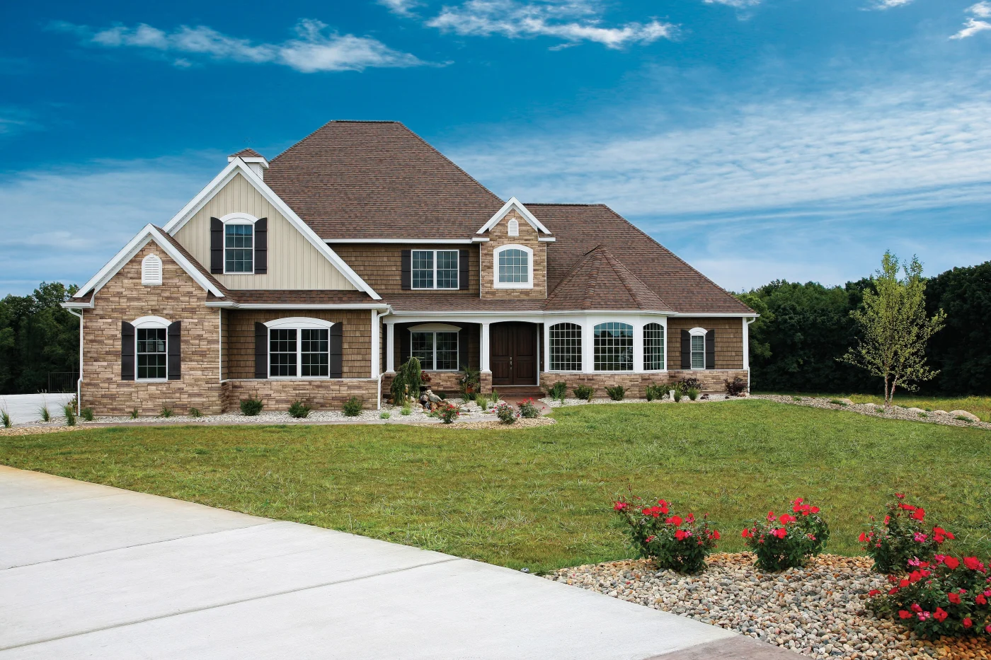 Versetta Engineered Stone Panel Siding Residential Gallery Image 6